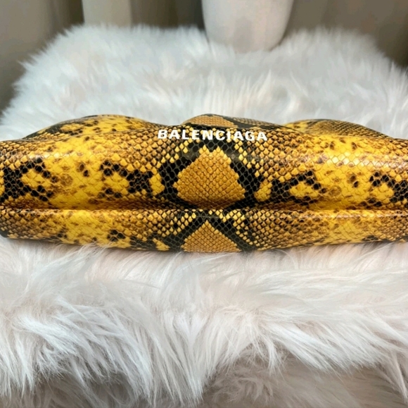 Balenciaga Python Effect Cloud Clutch - Picture 5 of 9